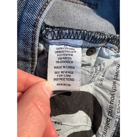 Evereve Jeans The Ever Straight Crop High Rise Denim Capsule Fall Contemporary - Picture 7 of 7